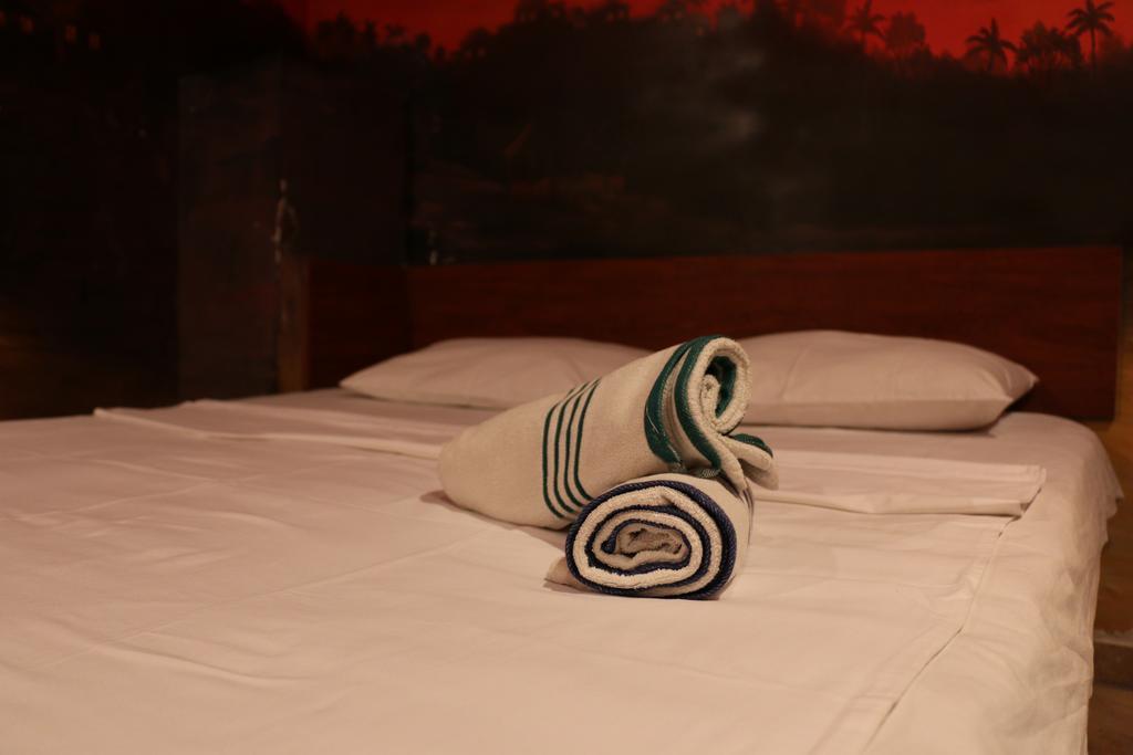 Motel Acapulco Jereván Kültér fotó